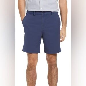 Vineyard Vines On-The-Go Performance Shorts men’s size 36 navy blue